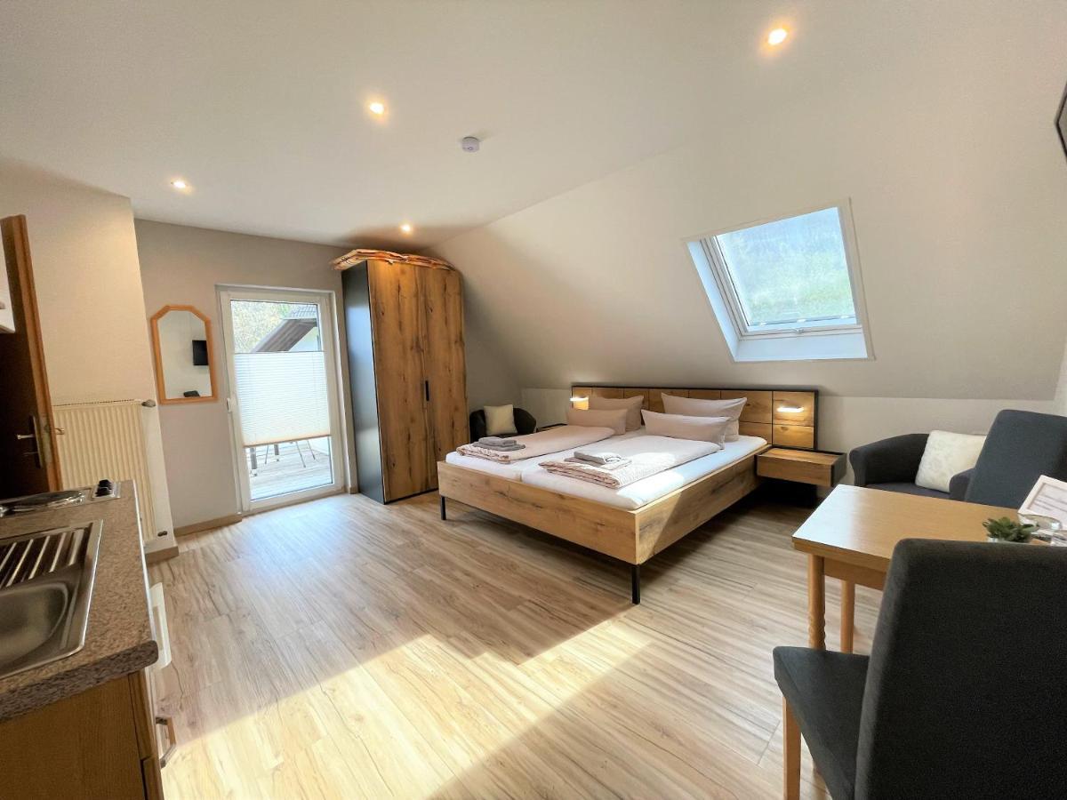 Beilsteiner Gaestehaus Beilstein  Bagian luar foto